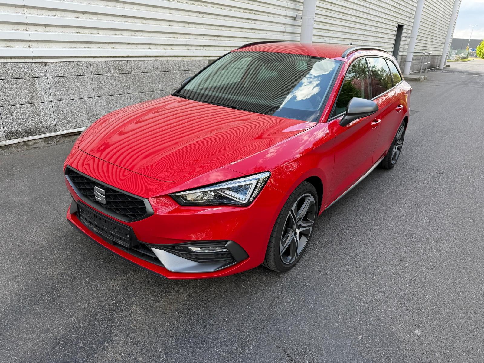 Seat Leon Sportstourer FR Plus DSG LED AHK