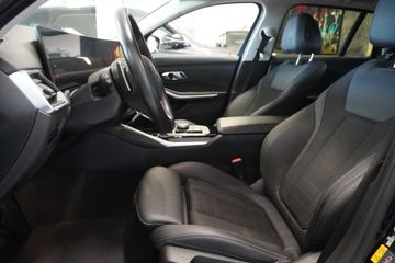 BMW 320 - 8