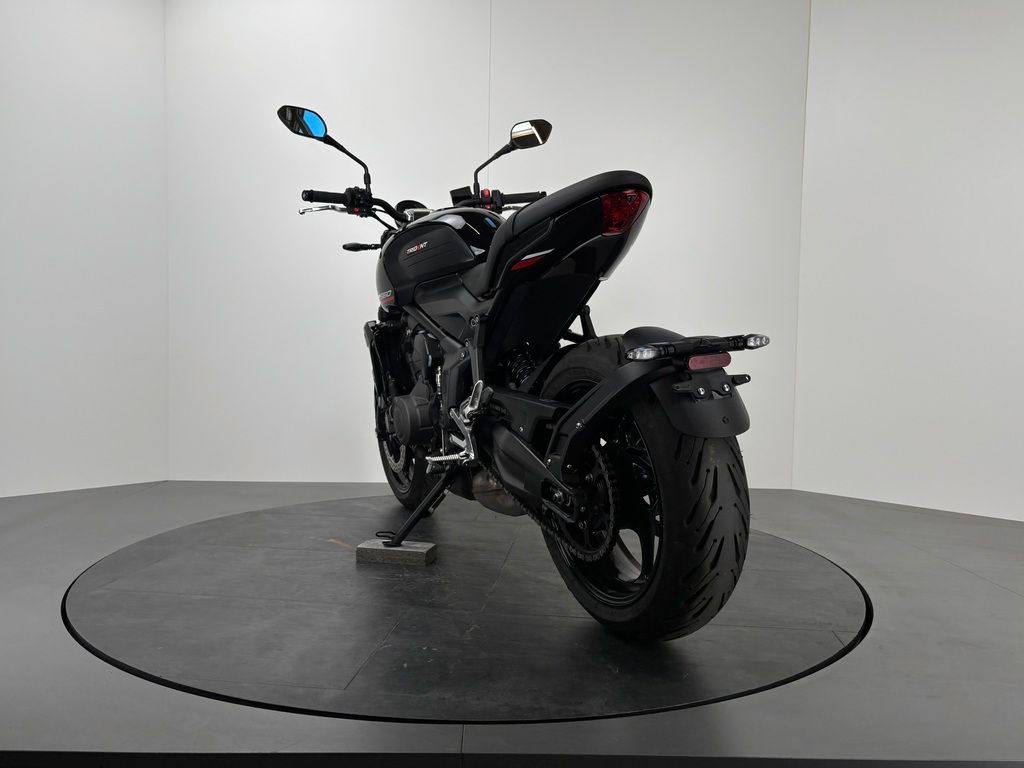Fahrzeugabbildung Triumph TRIDENT 660 E5+ *TOP-ZUSTAND *QUICKSHIFTER