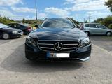 Mercedes-Benz E 220d 4MATIC T-Modell / MB100 Garantie/ Leder - Mercedes-Benz E 220 in Bonn