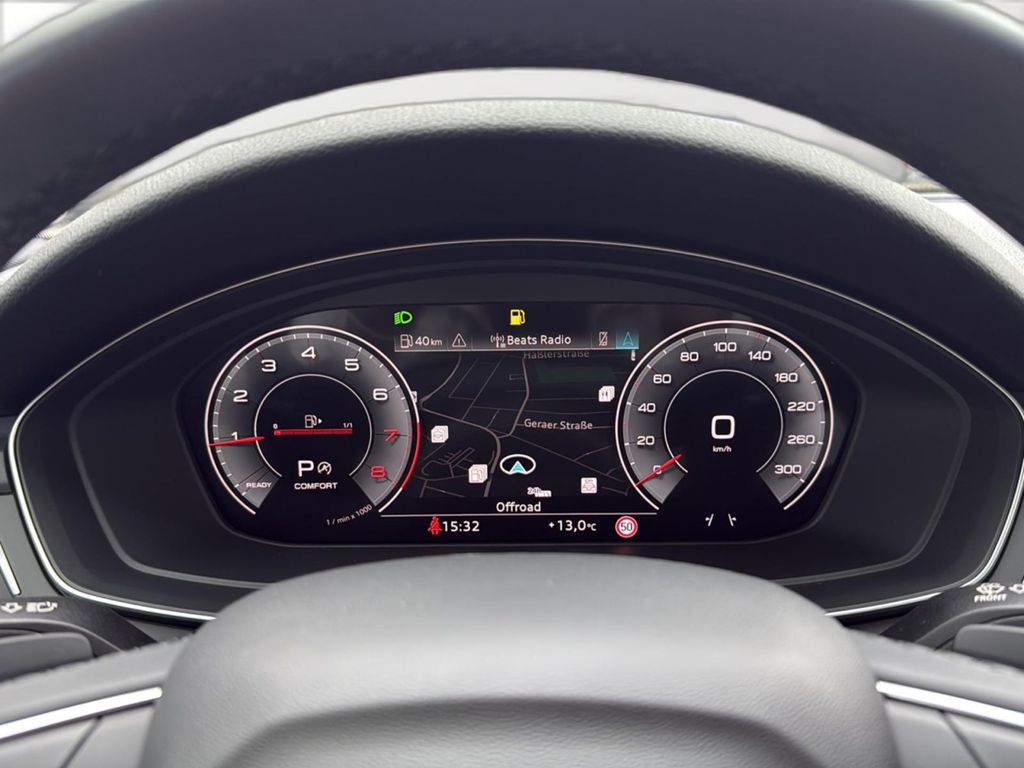 AUDI A4 2024