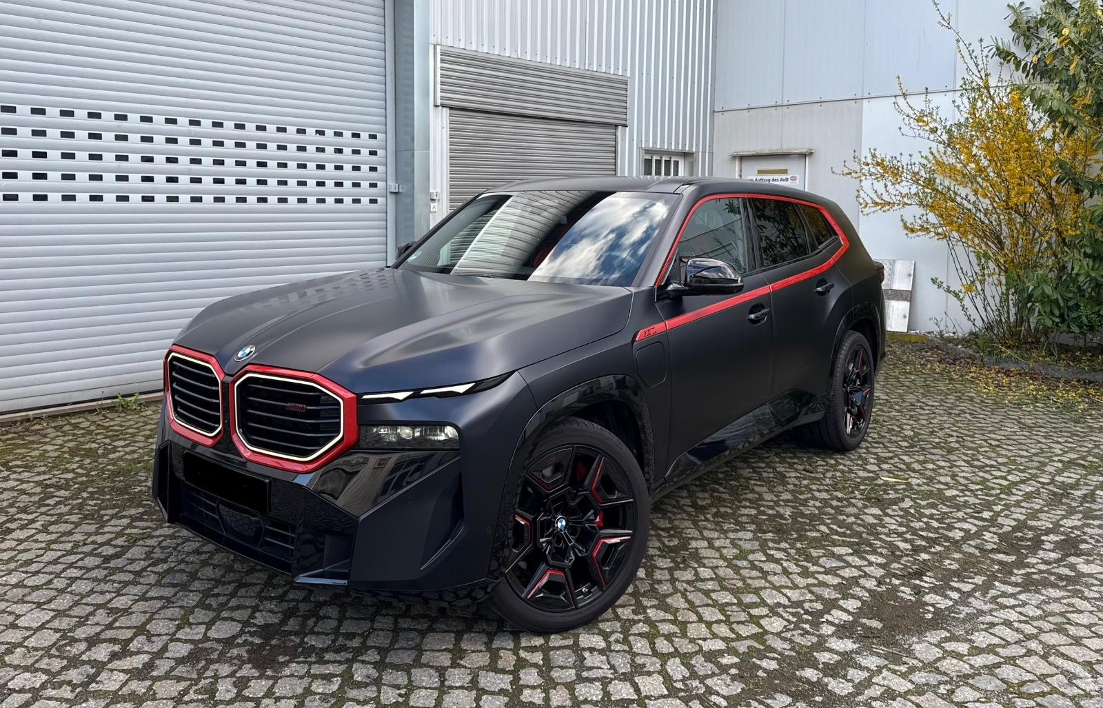 BMW XM Label Red 4.4, 1of500, Export mit 4 x WR