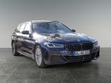 BMW 520 d xDrive Touring M-Sport, Innovationspaket P - mit Diesel-Antrieb: Luftfederung, Kombi