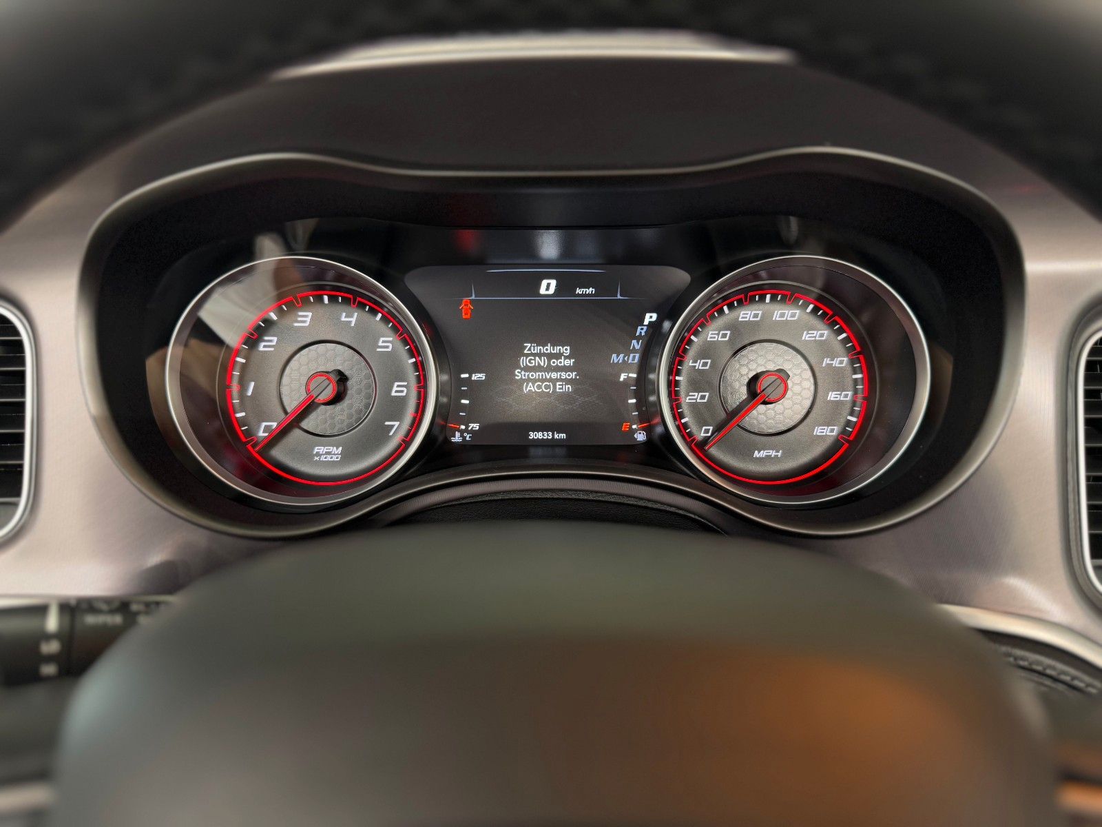 Fahrzeugabbildung Dodge Charger 6,4l V8 RT ScatPack "Technology Group"