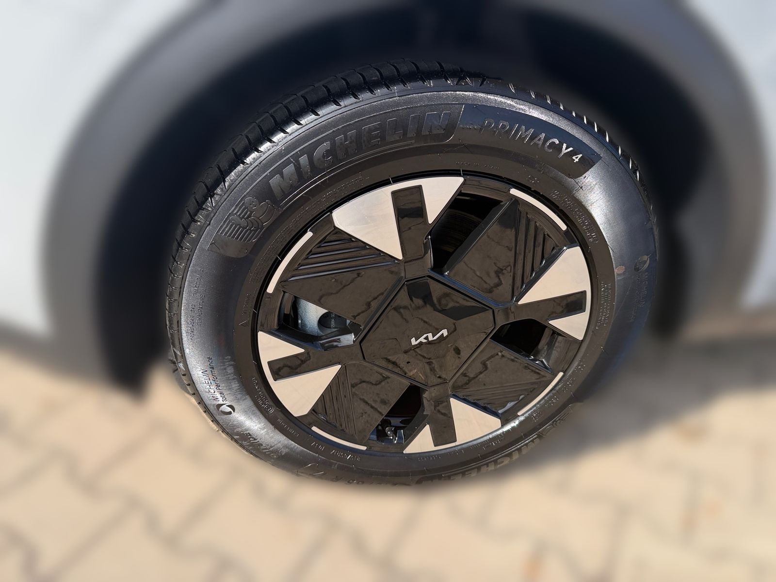 Fahrzeugabbildung Kia SPORTAGE 1.6T 2WD DCT Vision KOM Facelift