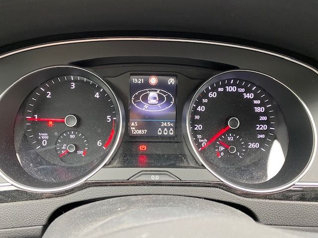 Passat Variant 2.0 TDI Business AHK/LED/NAVI+VZE