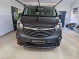 Opel Vivaro/8-Sitze/KLIMA/AHZV/Tempomat/ISOFIX - Opel Vivaro mit Diesel-Antrieb: Kleinbus, mit Klimaanlage