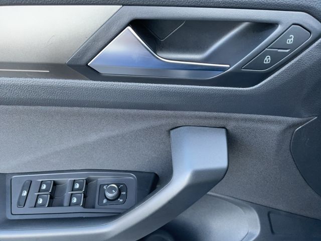 Volkswagen T-Roc - Bild 11