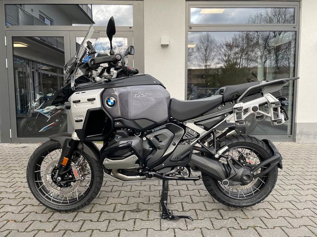 BMW R 1300 GS Adventure Triple Black 3-Pakete