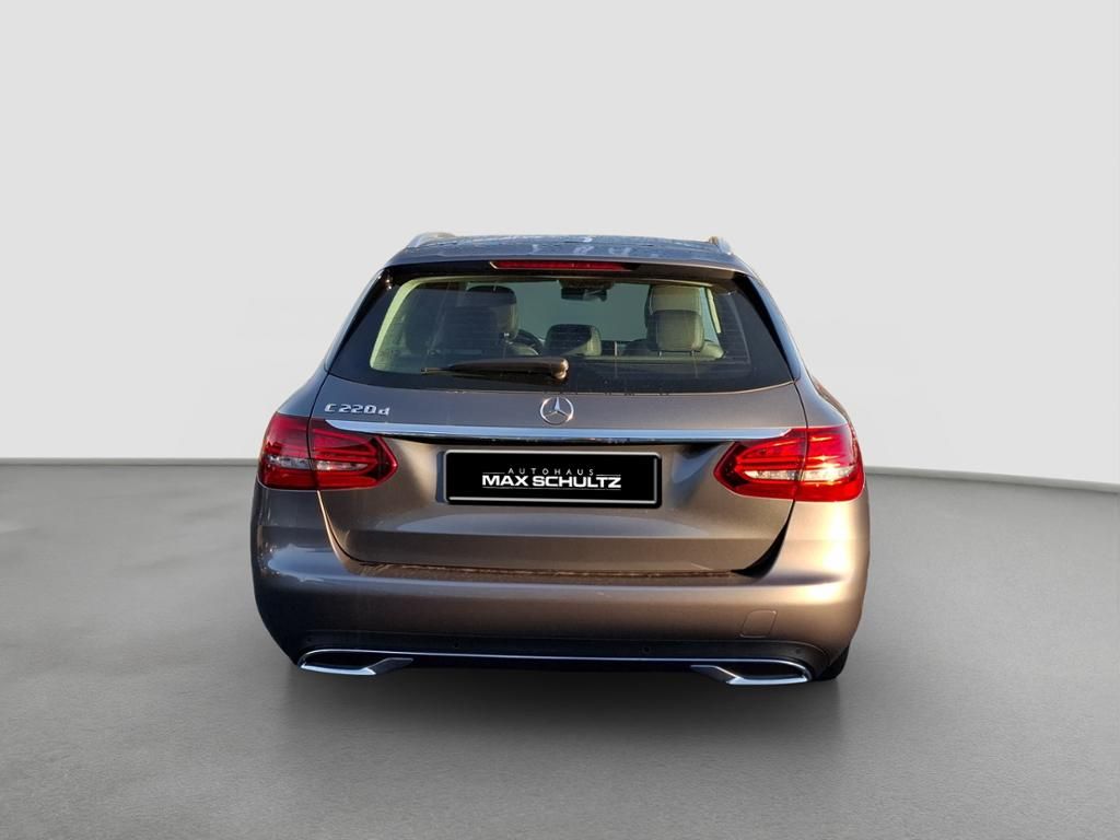 Fahrzeugabbildung Mercedes-Benz C 220 d T-Modell Navi*LED*KeyLess*PakAss*PDC*RFK