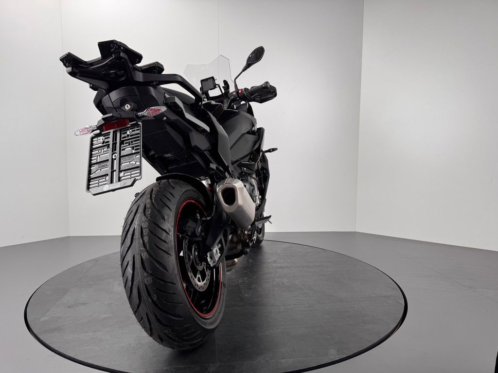 Fahrzeugabbildung BMW S 1000 XR *4 KILOMETER *TRIPLE BLACK