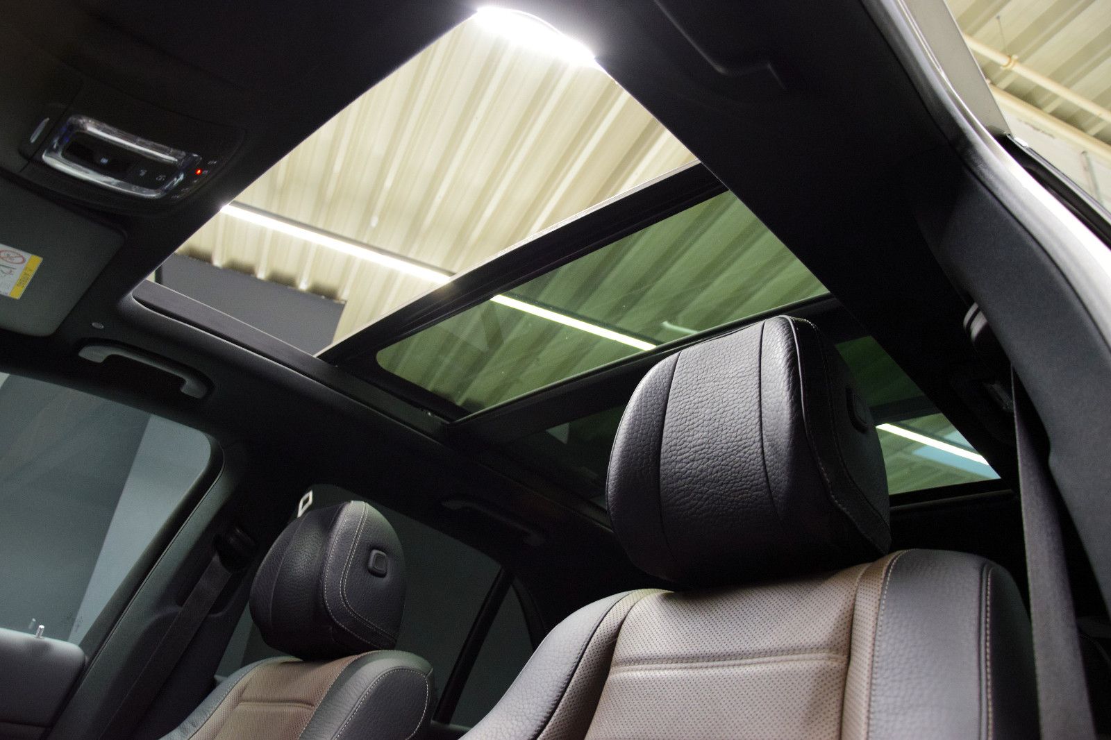 Fahrzeugabbildung Mercedes-Benz GLE 300d 4Matic Pano HuD Airmatic Burmes Standhz