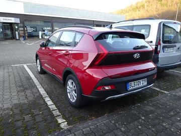 Fotografie 4 des Hyundai Bayon 1.0 T-GDI Trend mHEV 2WD DCT *Lichtp.*Assi