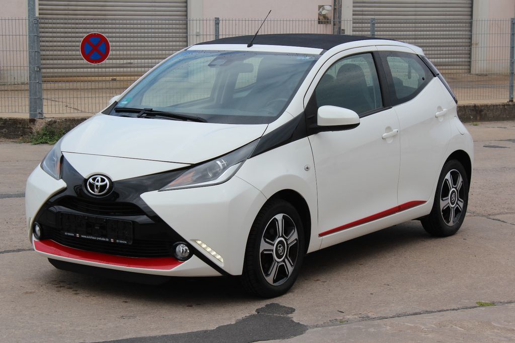Image of Toyota Aygo (X)