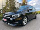Mercedes-Benz B -Klasse 200 CDI, AMG, Leder, Panorama, Xenon - Mercedes-Benz B 200 in Chemnitz