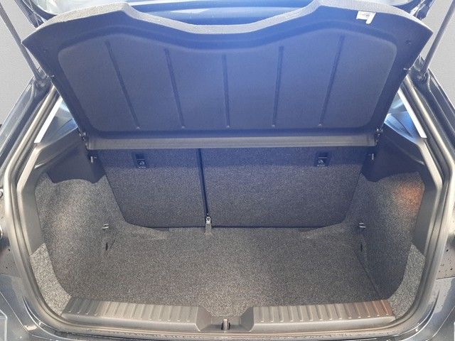 Fahrzeugabbildung Seat Ibiza Hola 1.0MPI LED PDC SHZ 15"Alu MFL 0,99%