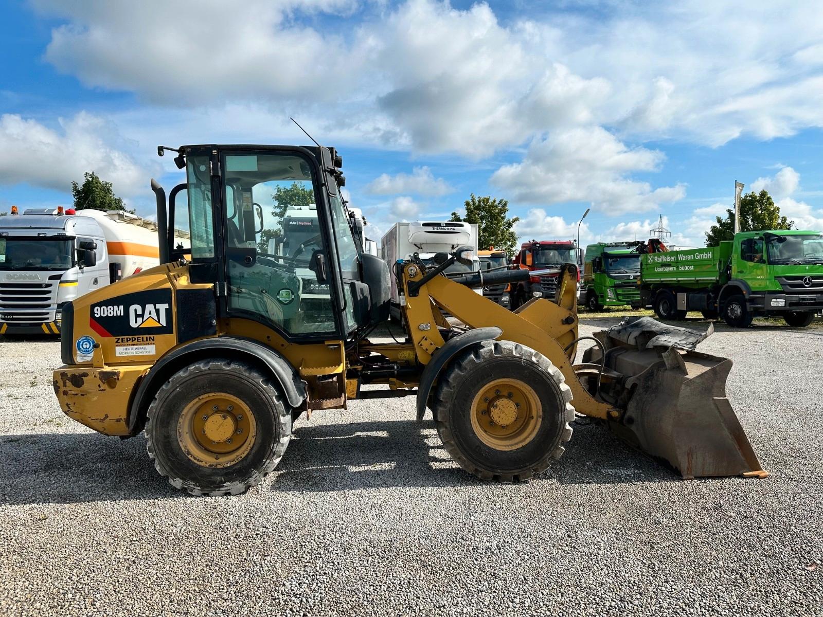 CAT 908 M REIFEN NEU MOTOR NEU SCHAUFEL