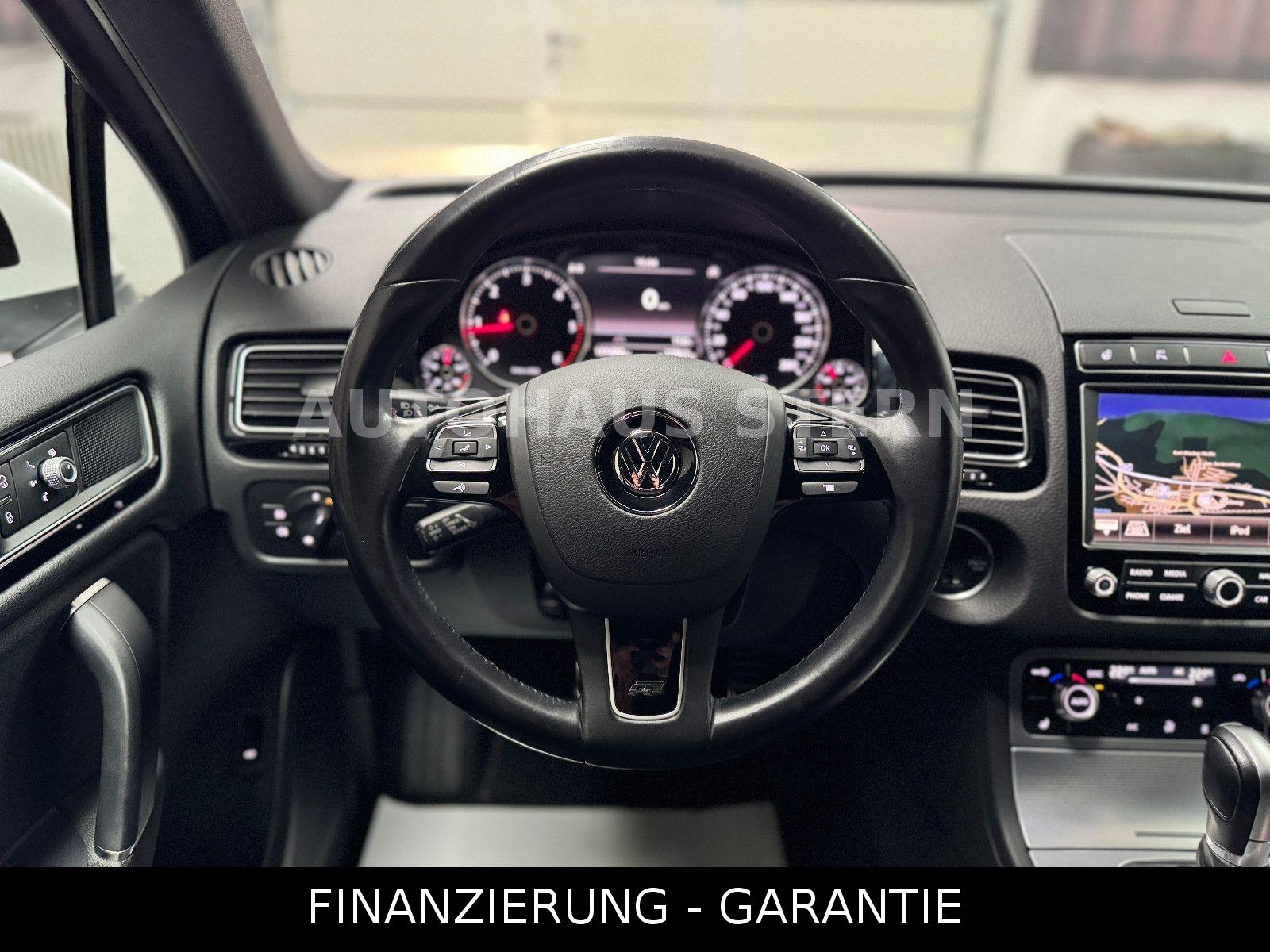 Volkswagen Touareg 3.0 TDI Terrain Tech R Line 360° Standhz