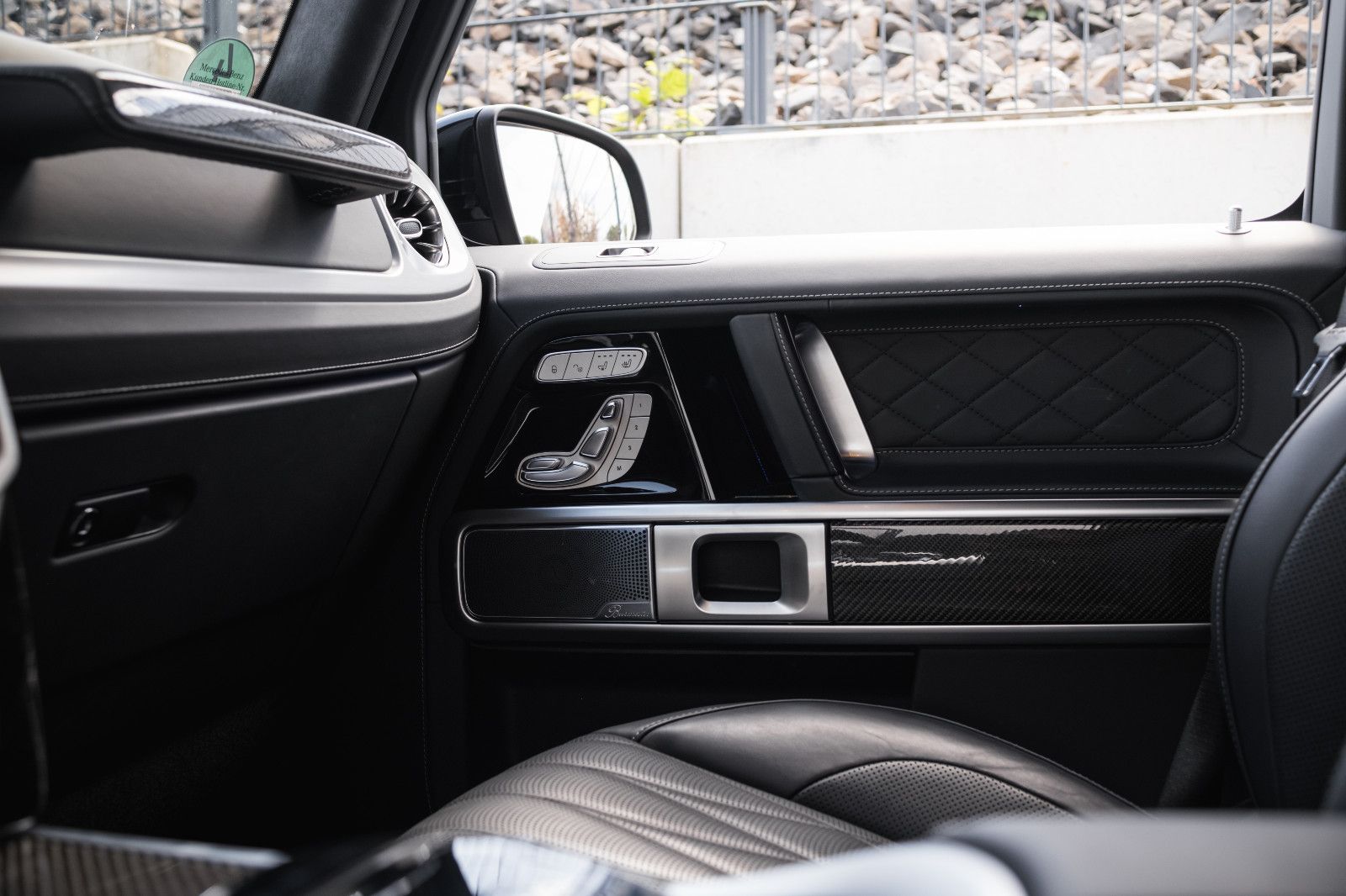 Fahrzeugabbildung Mercedes-Benz G 63 AMG-Burm.-NightPaket-360*-WR-StHz-SD