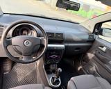 Volkswagen Fox Basis - Volkswagen Fox in Düsseldorf