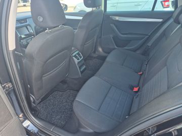 Skoda Octavia - 7