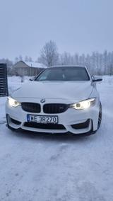 BMW M4 Coupé M4 - weiße BMW M4