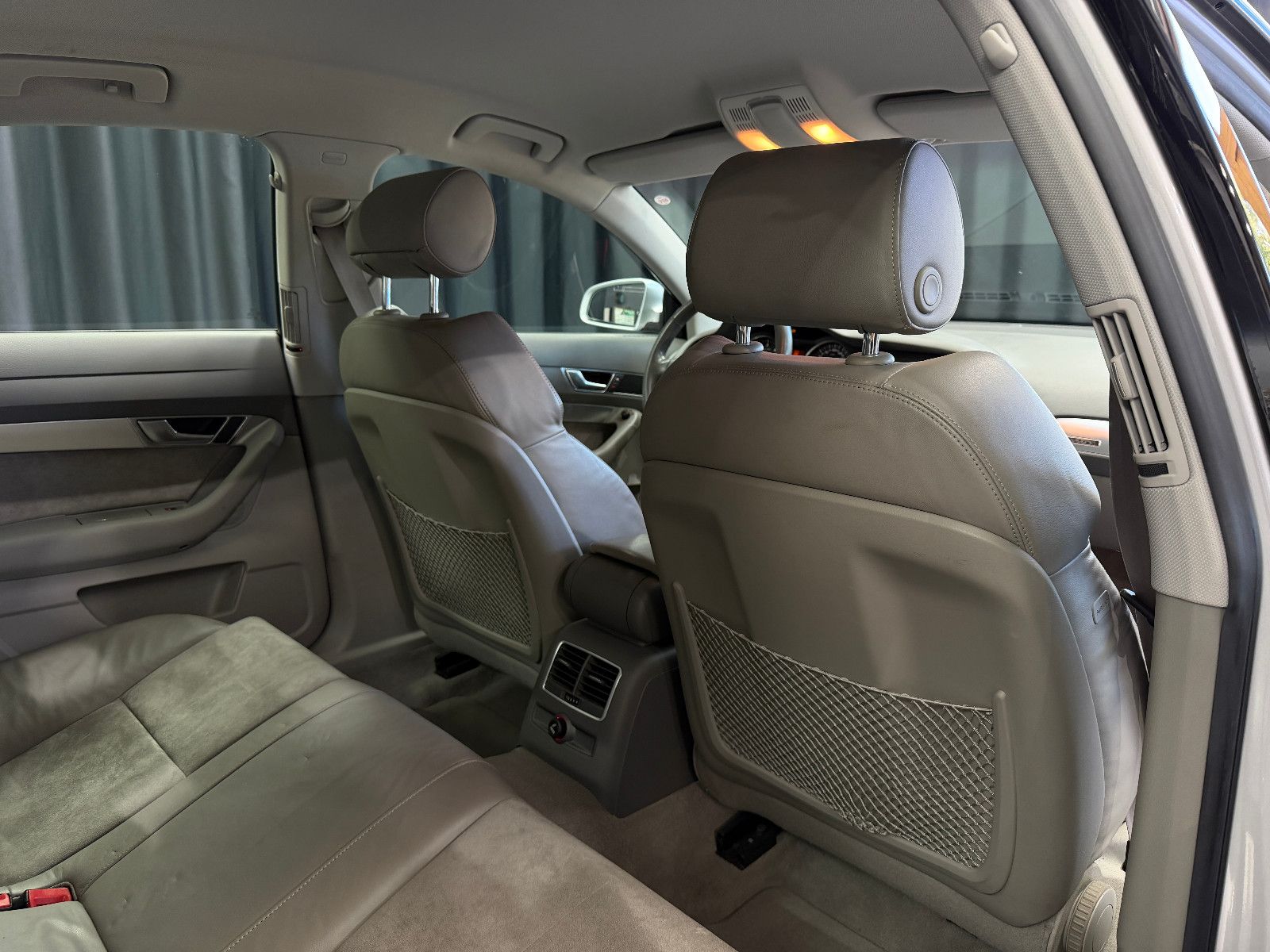 Fahrzeugabbildung Audi A6 Lim. 3.0 TDI quattro|D-FZG|U-FREI|PDC|TÜV Neu