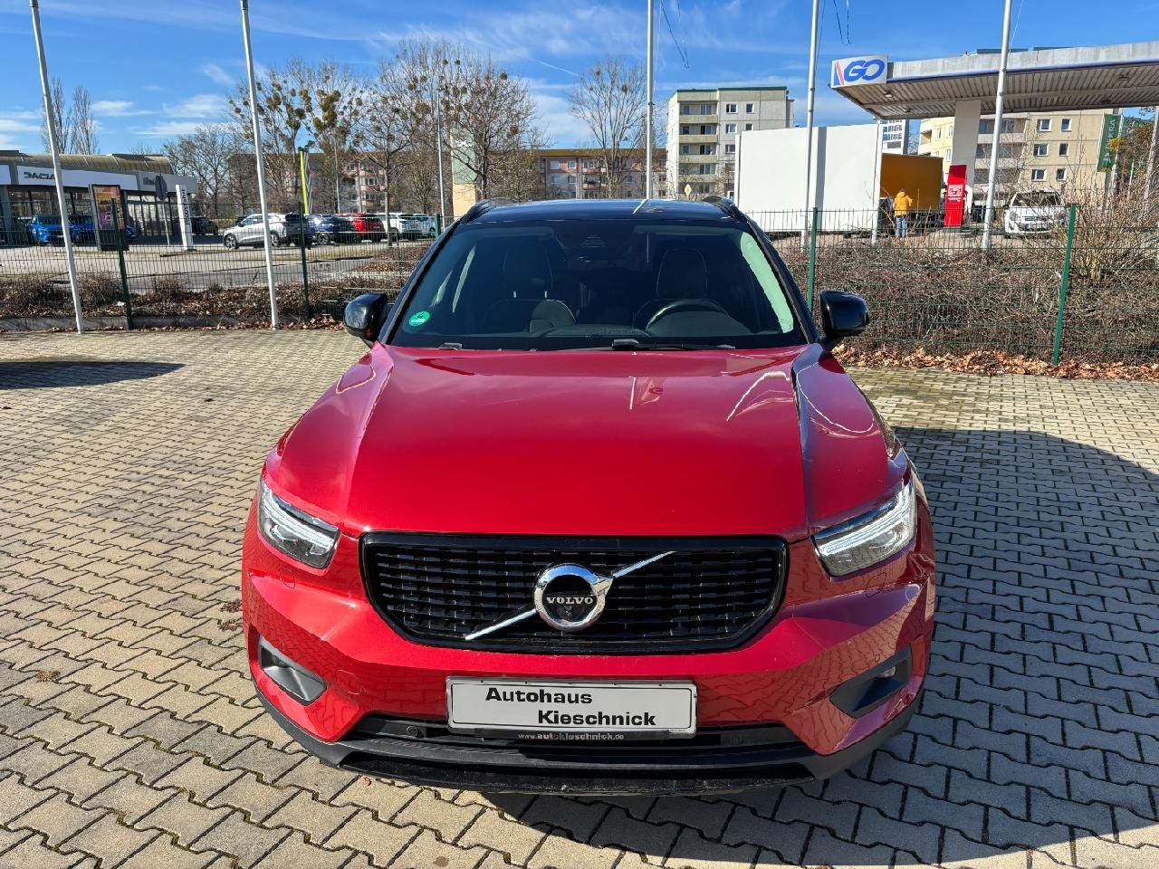 Fahrzeugabbildung Volvo XC40 R Design 2WD