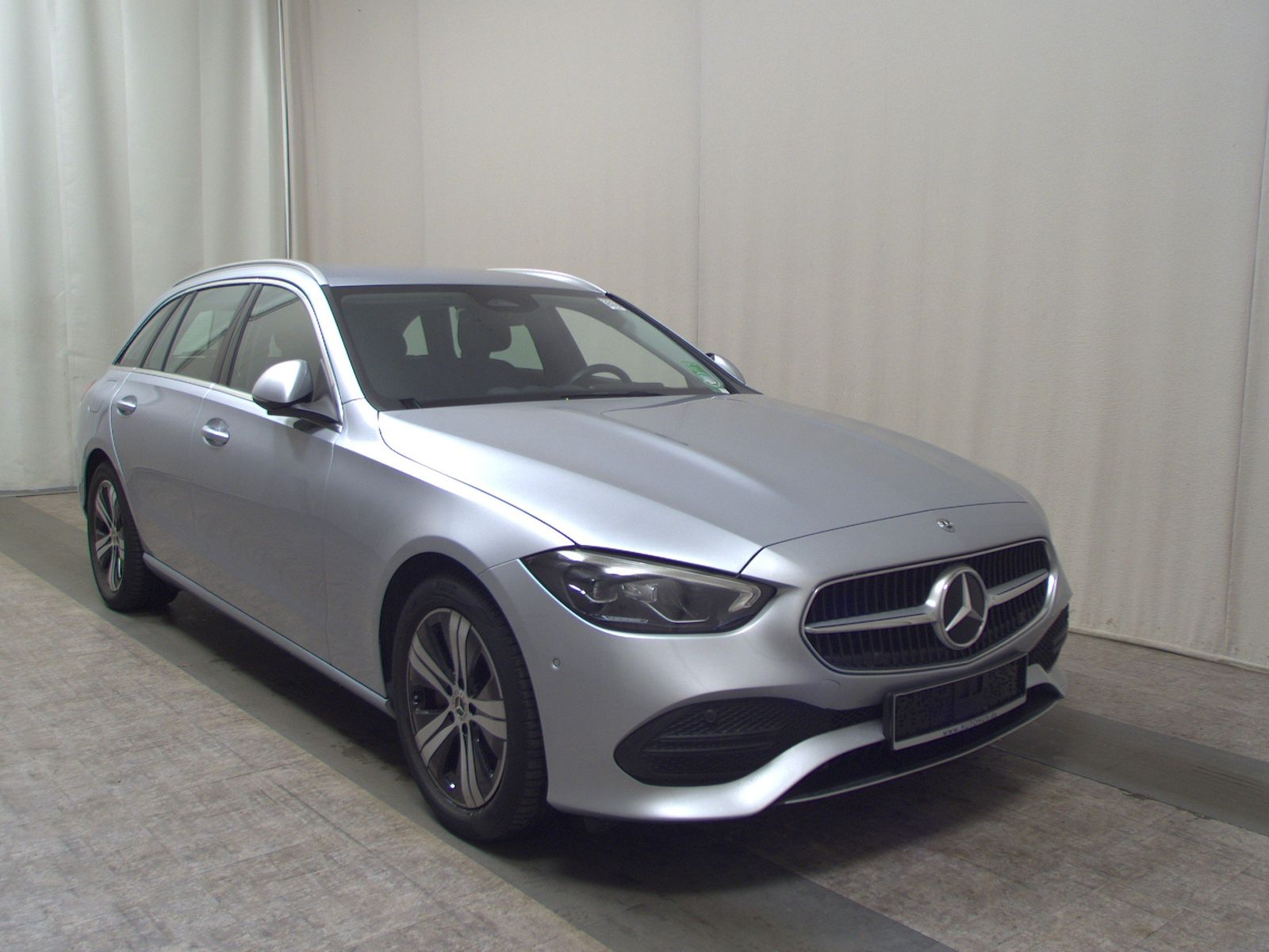 Mercedes-Benz C 220 T d Avantgarde Navi MBUX AHK RFK Distr.+ foto 3