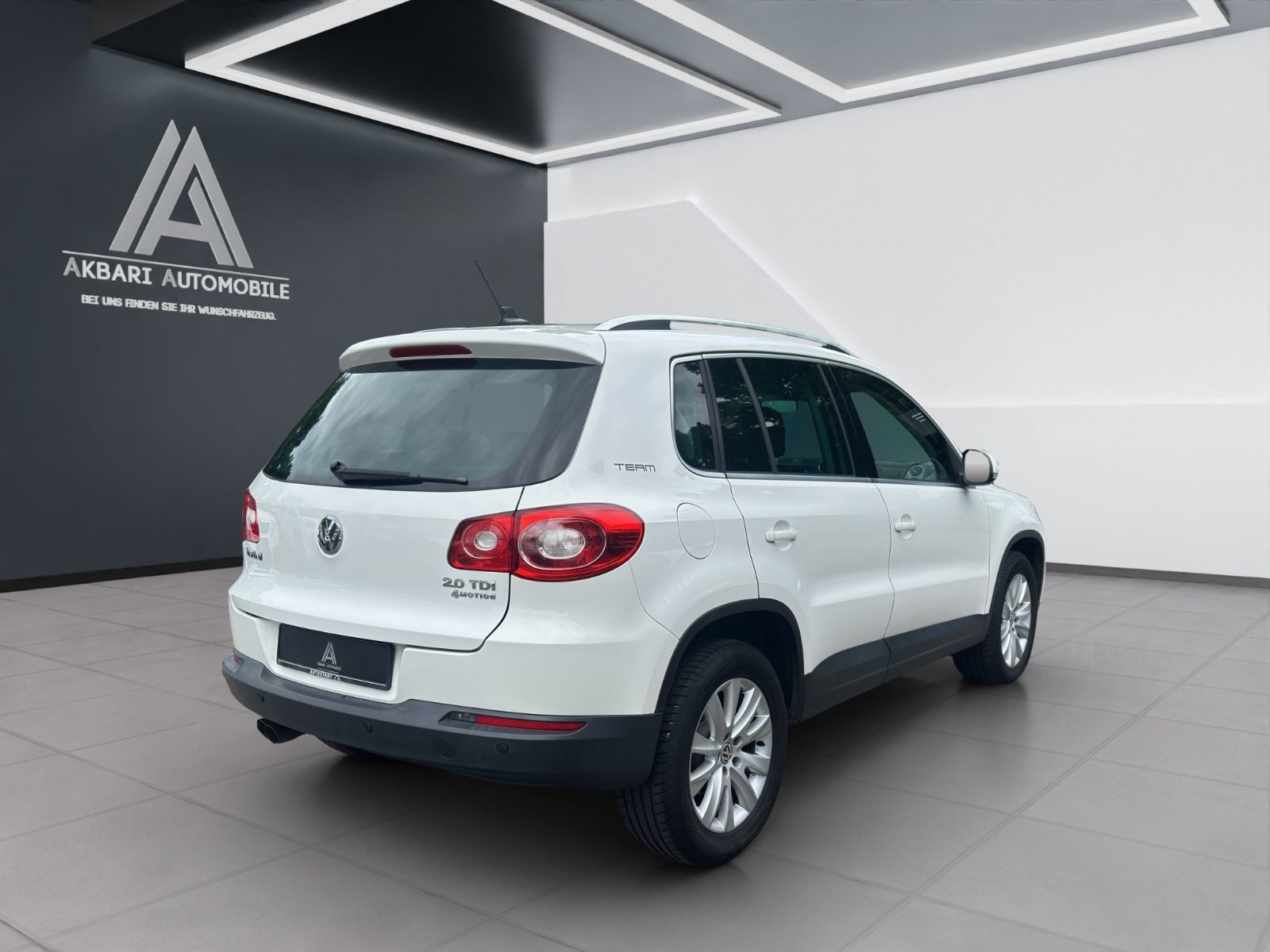Fahrzeugabbildung Volkswagen Tiguan Team 4Motion*1.Hand*Automatik*2.0*TDI
