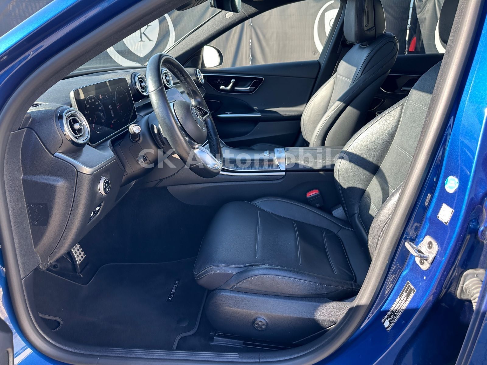 Fahrzeugabbildung Mercedes-Benz C 220d 4Matic All Terrain Avantgarde/Pano/360°K