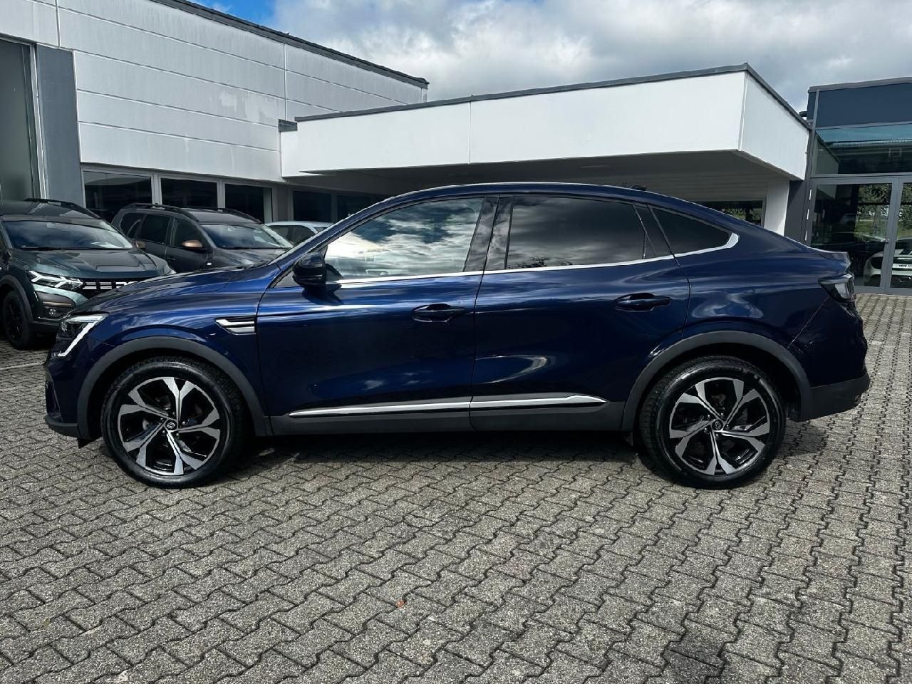 Fahrzeugabbildung Renault Arkana Techno TCe 140 EDC