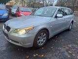 BMW 525 Touring 525d*NEU TUV SCHEKHEFT *GEPFLEGTES - BMW 525 in Leverkusen