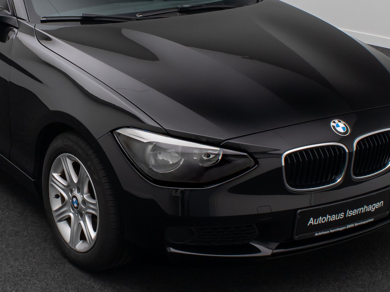 Fahrzeugabbildung BMW 116i Aut NaviBusiness Sitzheizung Freisprecheinr