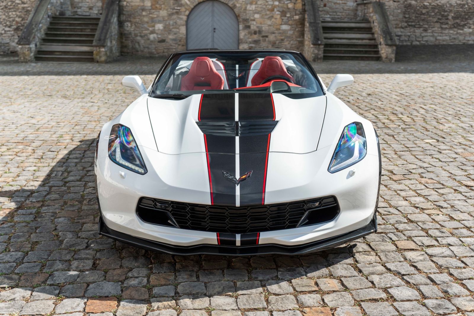 Fahrzeugabbildung Corvette Z06 CABRIOLET 6,2L 2LZ HUD BOSE KAM NAV