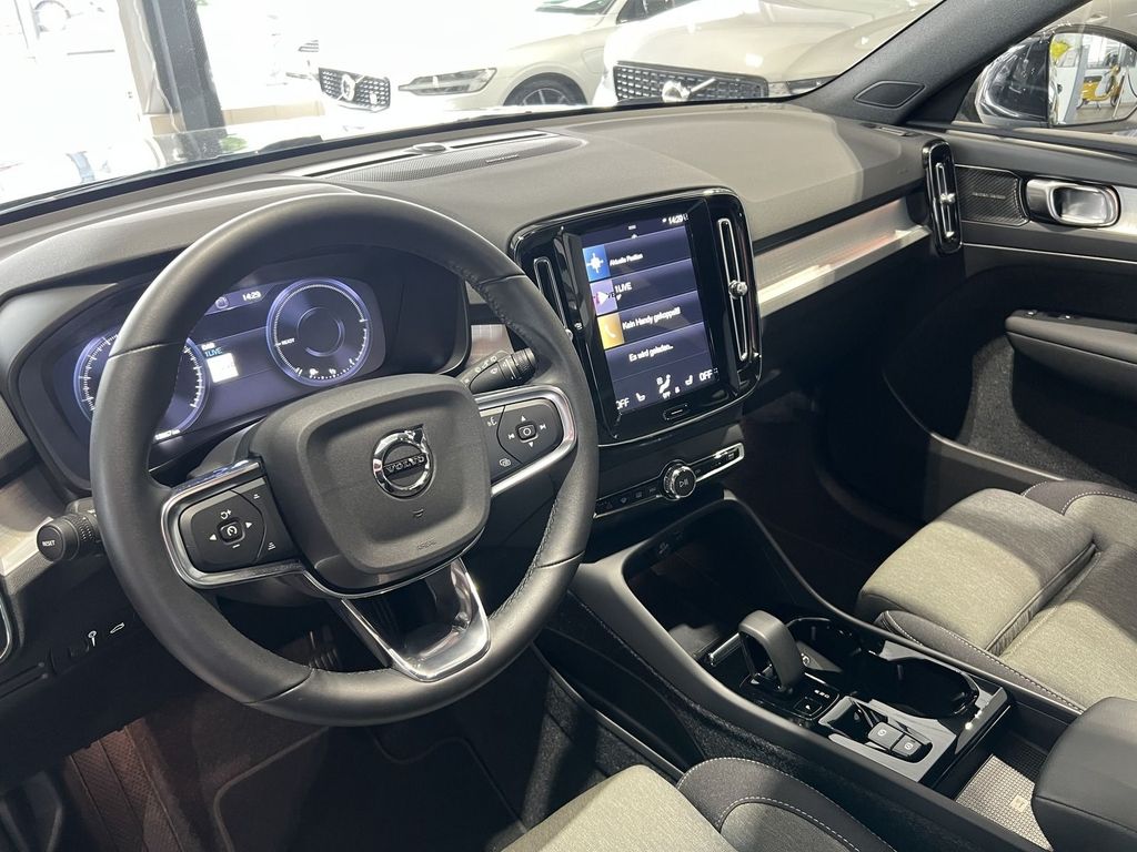 Volvo XC40 T4 Plus Bright Recharge Kamera LED H/K