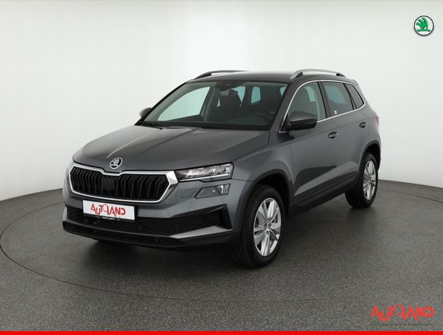 Skoda Karoq 1.5 TSI DSG LED ACC Navi Sitzheizung AHK