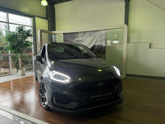 Ford Fiesta ST X Performance / B&O / Navigation /