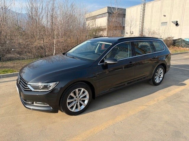 Volkswagen Passat Variant 1.6 TDI SCR DSG Busine