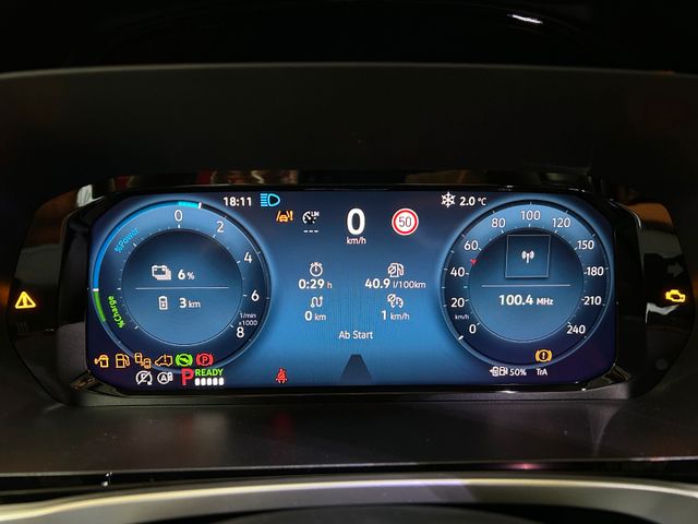 Ford Grand Tourneo Connect PHEV Titanium