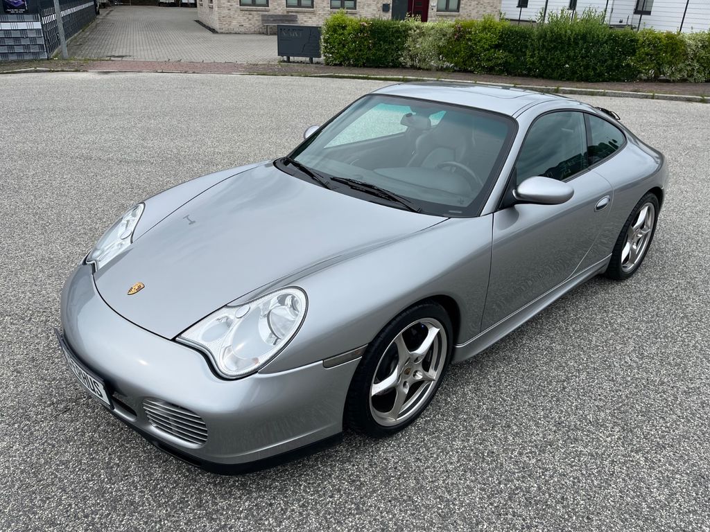 PORSCHE 911 996 Carrera Coupé Jubiläumsmodell Deutsch PORSCHE 911 996 Carrera Coupé Jubiläumsmodell Deutsch