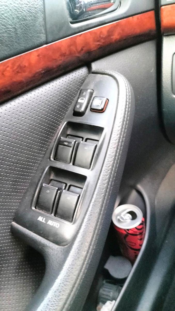 Toyota Avensis 2004 — photo 13