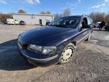Volvo V70 AWD 2.4 D5 Comfort AUTOMATIK-1HAND-4X4 - Volvo V70: Comfort