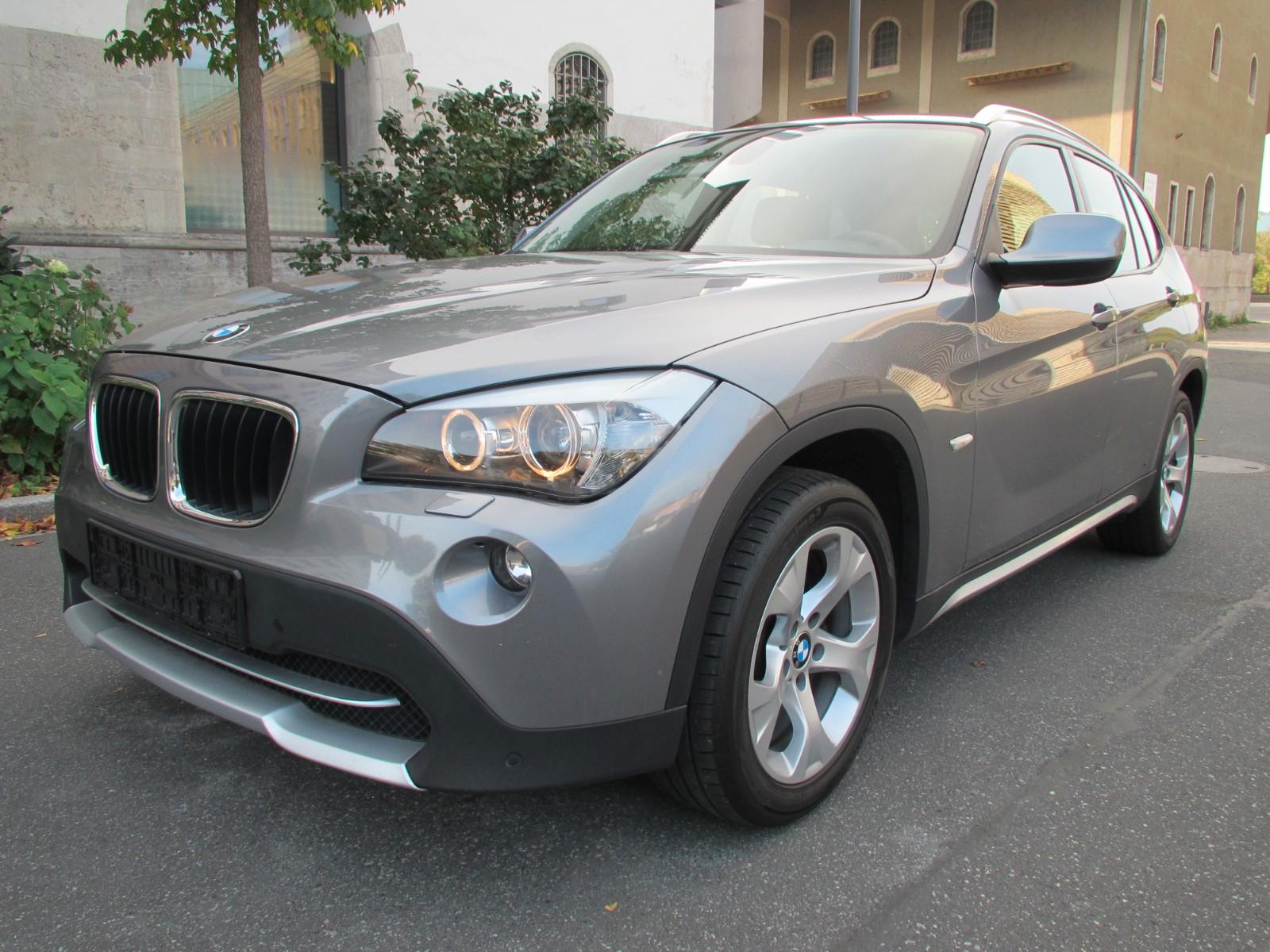 BMW X1sDrive 18d Klima Alu Xenon PDC AHK Sitzh. Navi