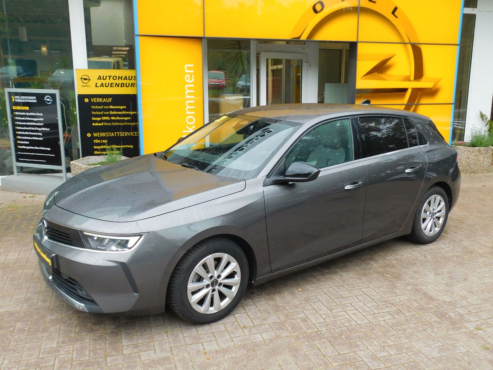 Opel Astra L Lim. 5-trg. Elegance imagem 2