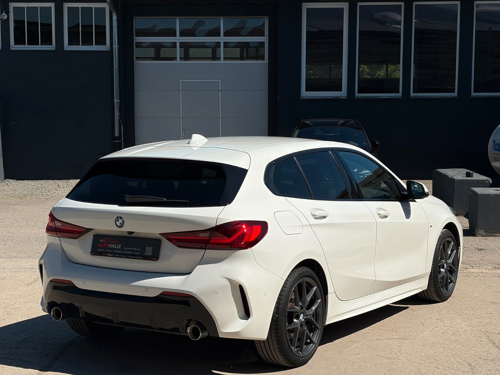 Fahrzeugabbildung BMW 120i M Sport 2-Z Klima H&K KZG ACC LEDER CAM LHZ