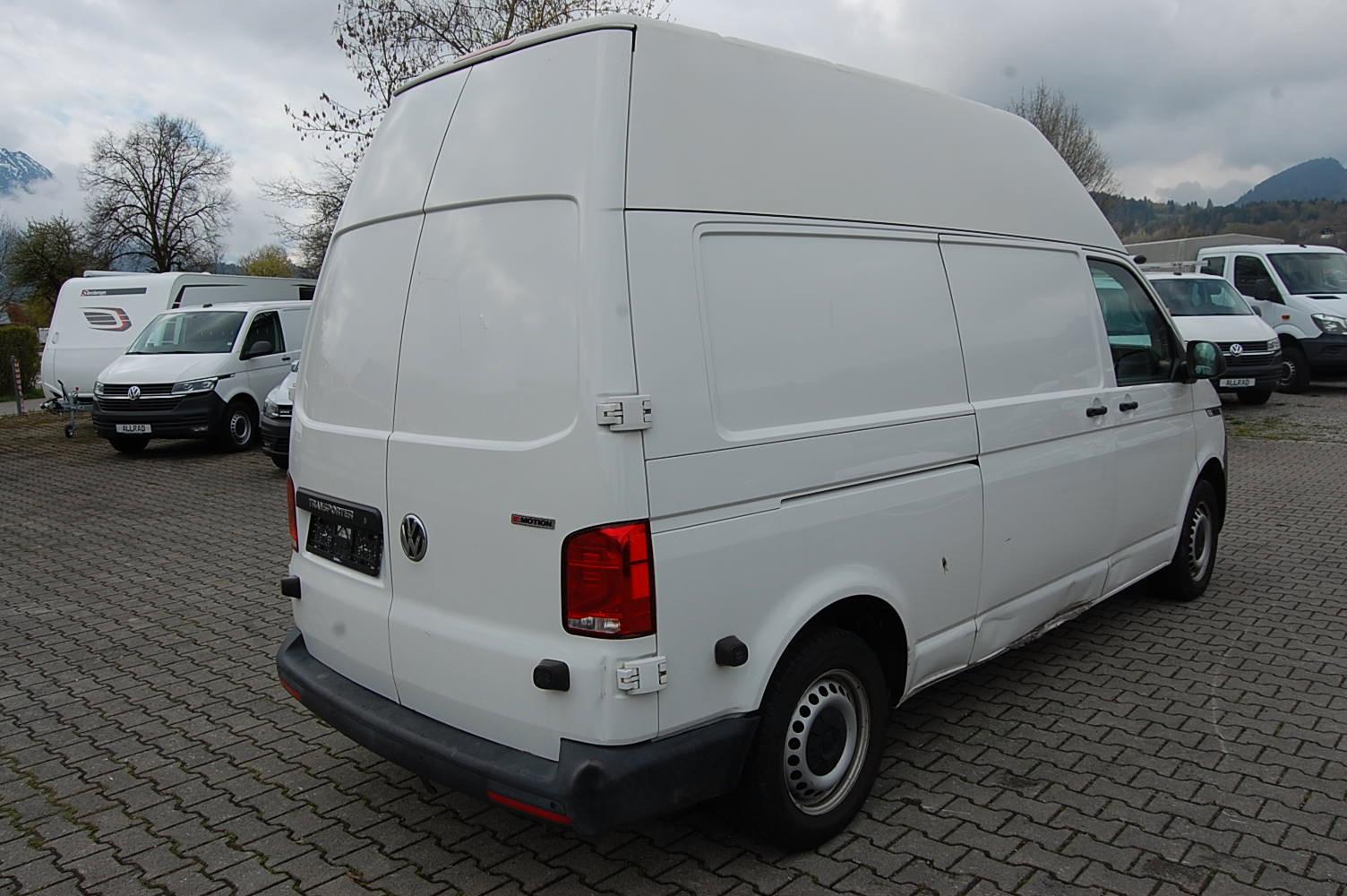 Volkswagen T6.1 Transporter Kasten H2L2 LR 4MOTION Unfall
