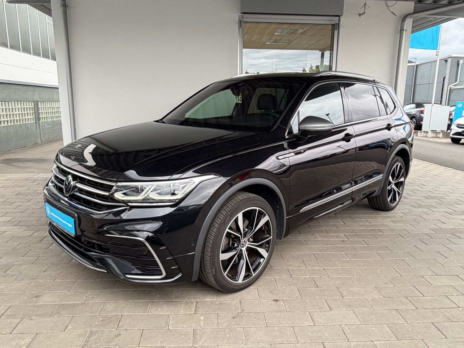 Volkswagen Tiguan Allspace R-Line 2.0 TDI 4M DSG AHK STHZG foto 2