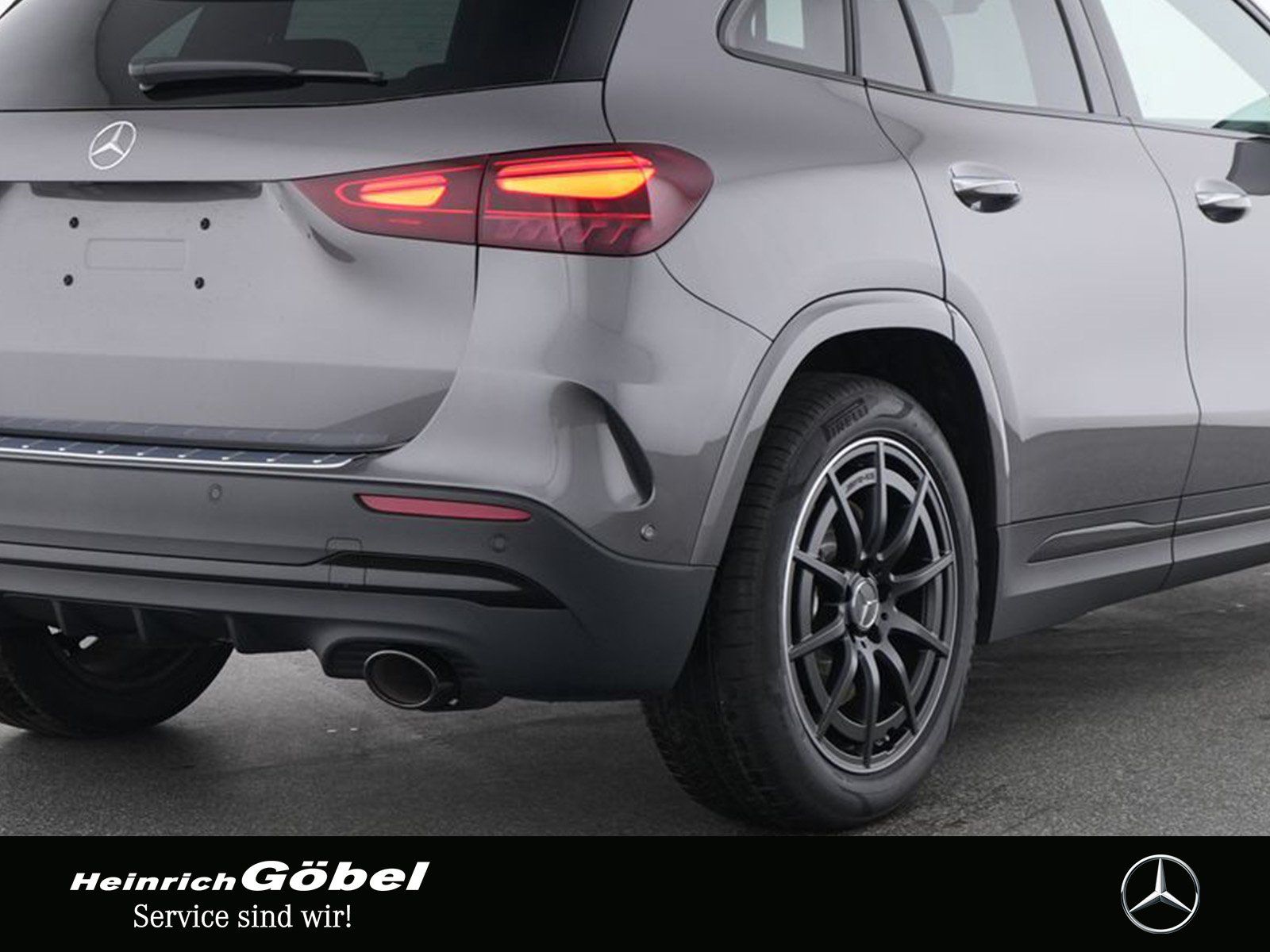 Fahrzeugabbildung Mercedes-Benz GLA 35 4M PANO+360°KAM+BURMESTER+MULTIBEAM+NIGHT