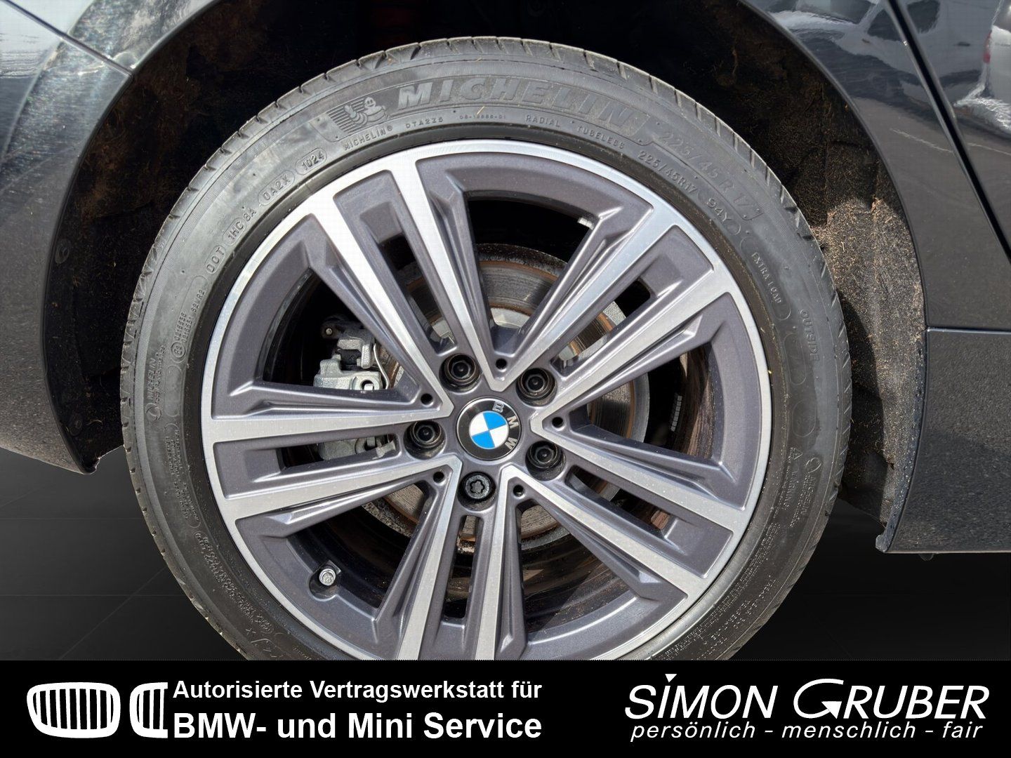 Fahrzeugabbildung BMW 118i Sport Line Shadow Line Navi Kamera Hifi LED